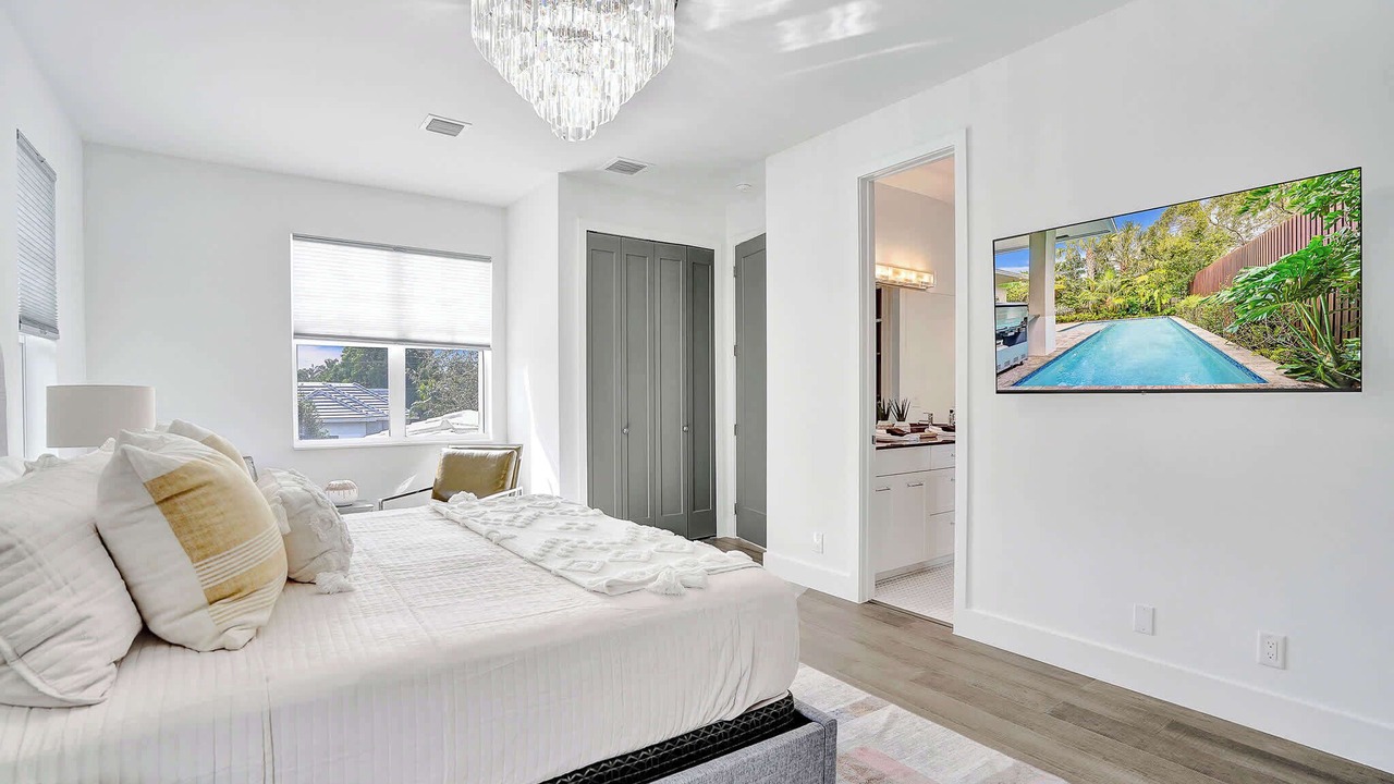 Photo of Bedroom in Poinsettia Heights