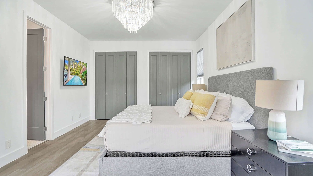 Photo of Bedroom in Poinsettia Heights
