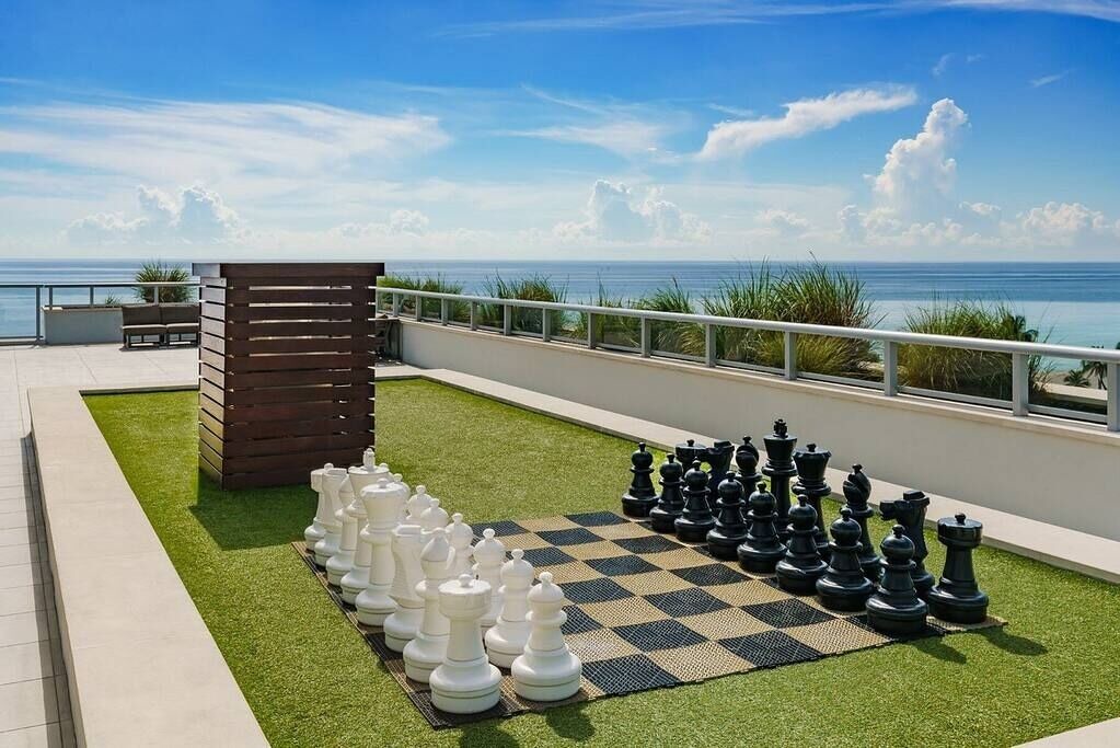 Photo of Outdoor in Hollywood