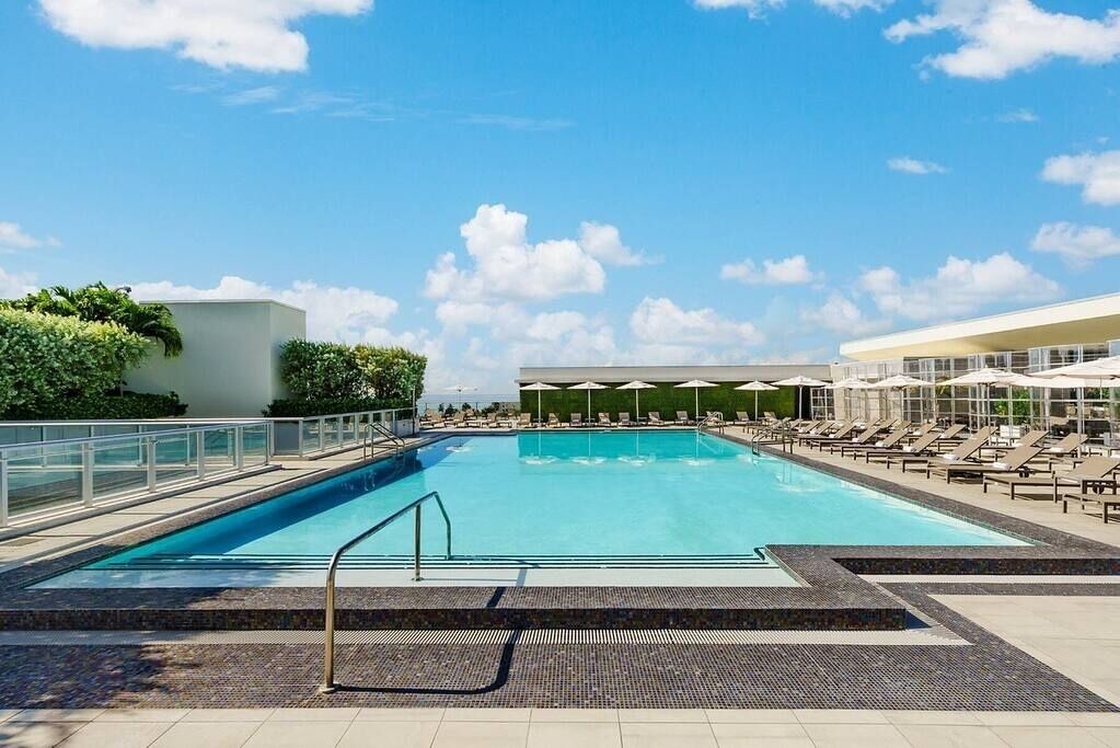 Photo of Outdoor in Hollywood