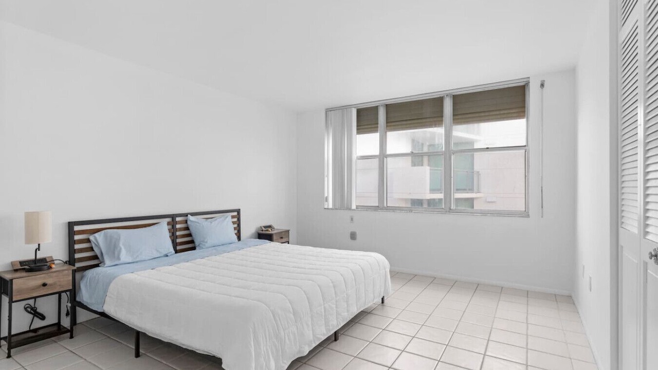 Photo of Bedroom in Bay Harbor Islands