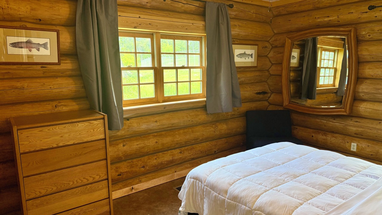 Photo of Bedroom in Polson
