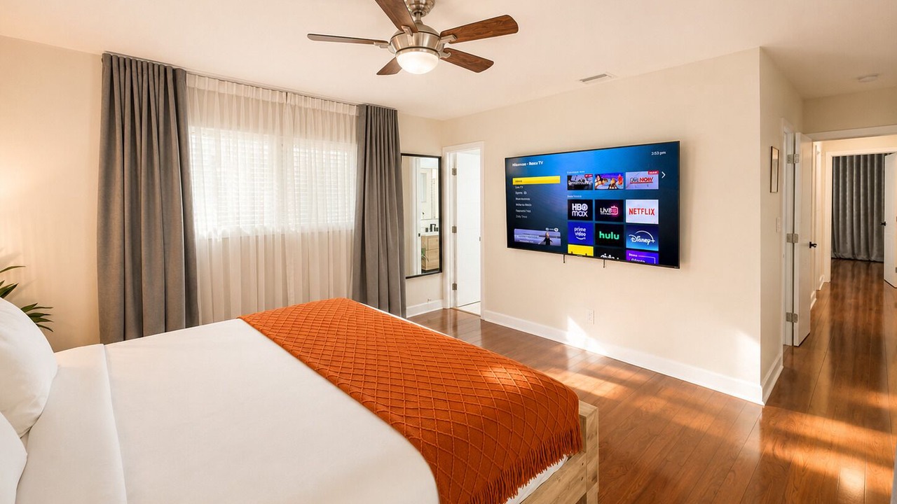 Photo of Bedroom in South Lake
