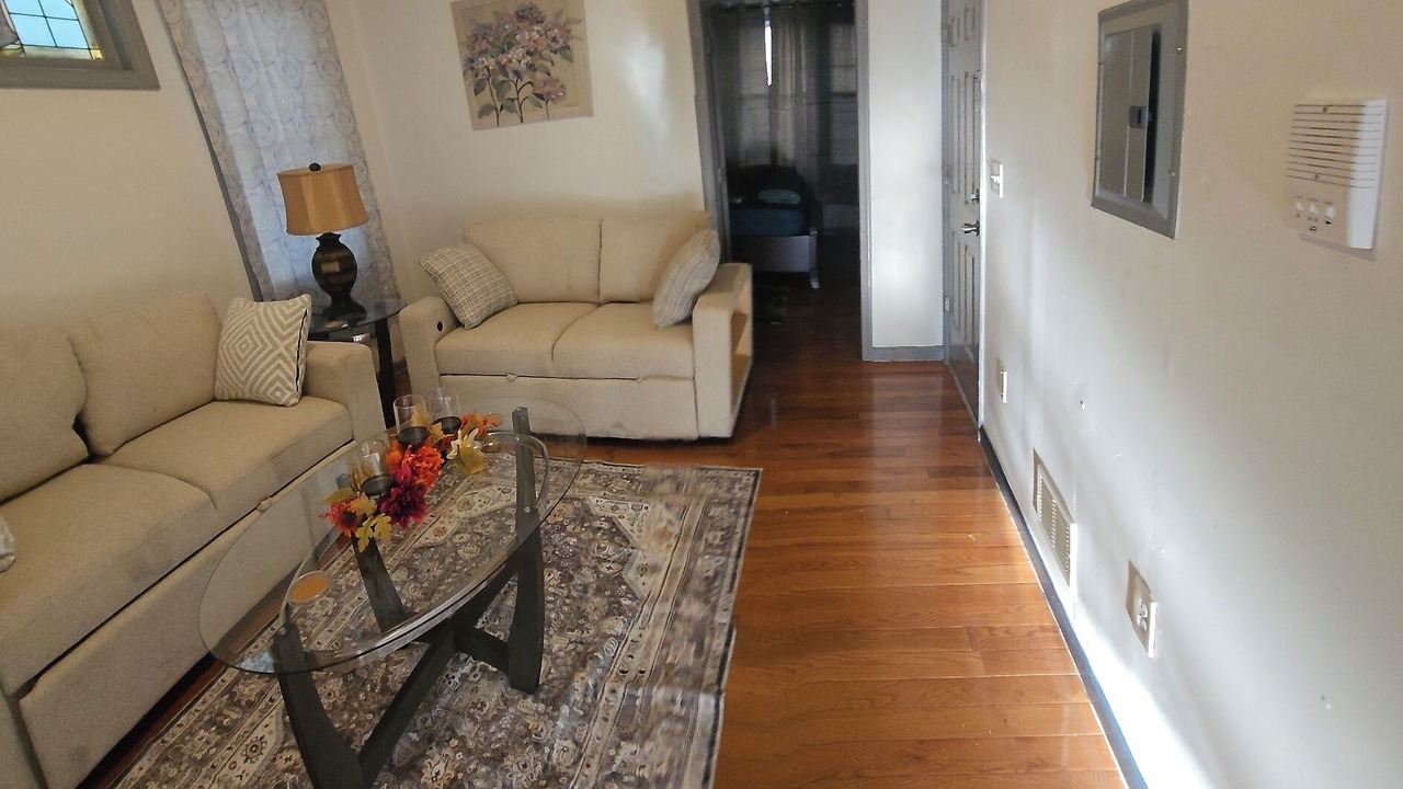 Photo of Livingroom in Greenville