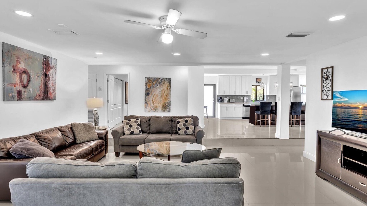 Photo of Livingroom in Plantation