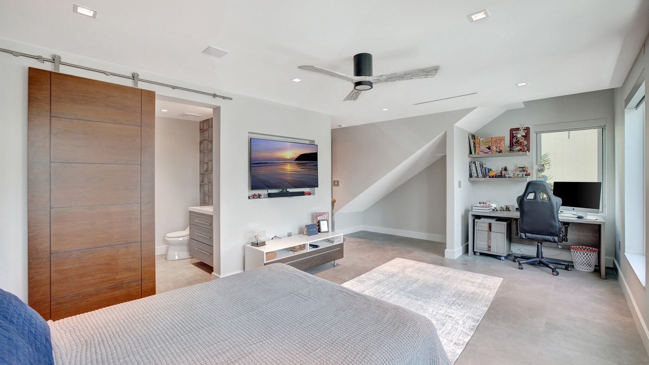 Photo of Bedroom in North Beach