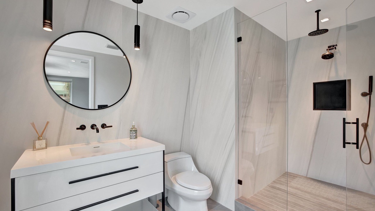 Photo of Bathroom in North Beach