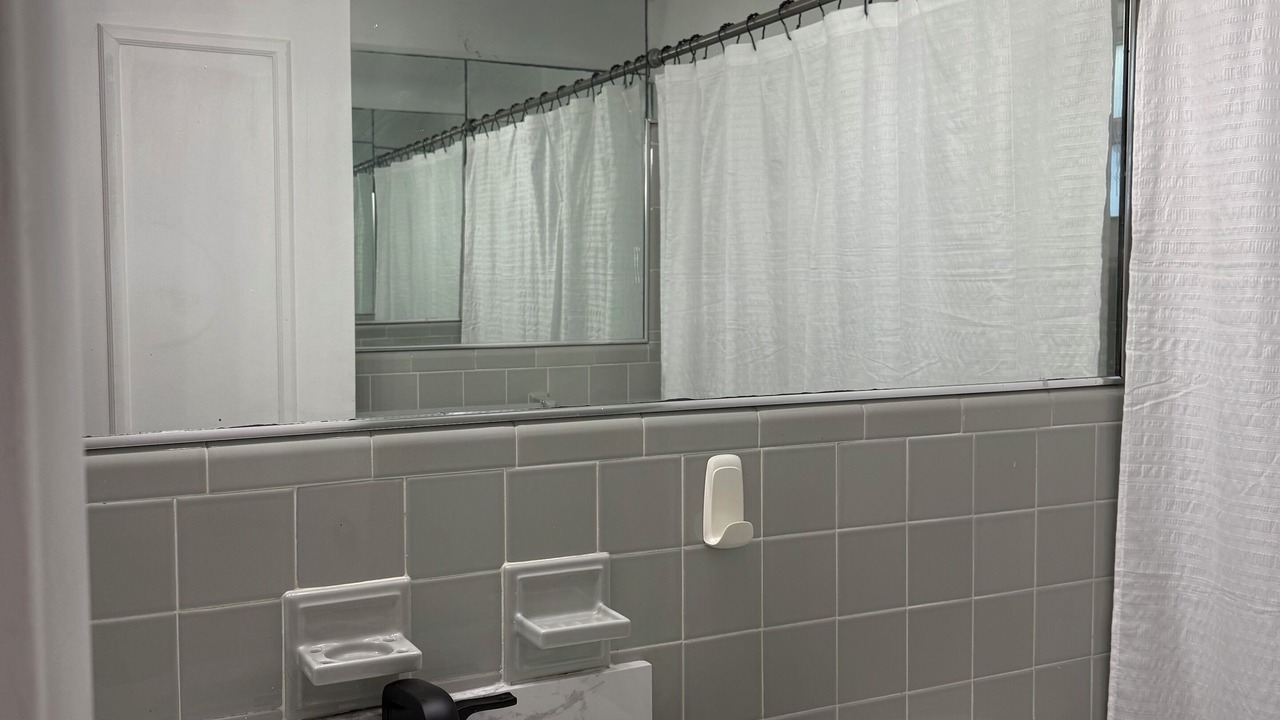 Photo of Bathroom in Imperial Point