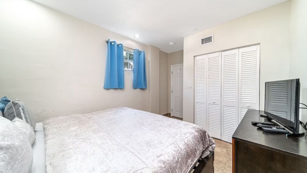 Photo of Bedroom in Boulevard Heights