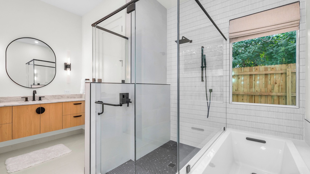 Photo of Bathroom in Lake Ida Shores