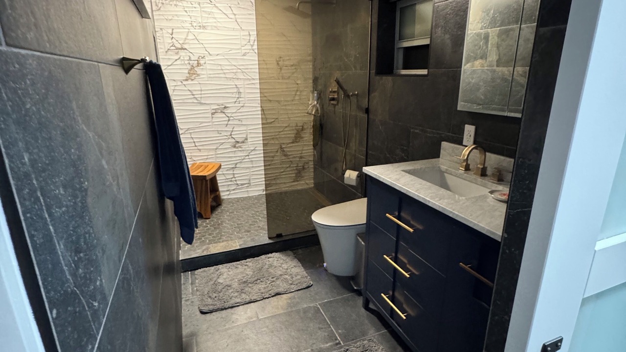 Photo of Bathroom in Miami Lakes