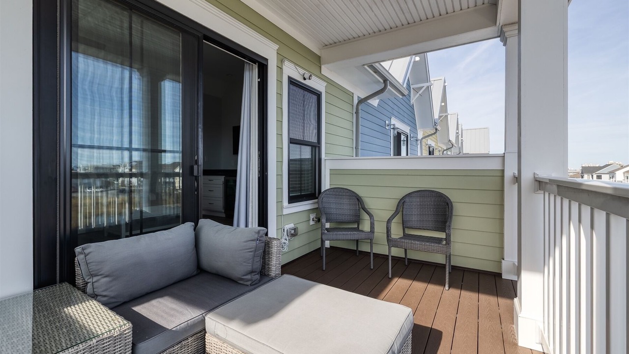 Photo of Patio Balcony in Sunset Island