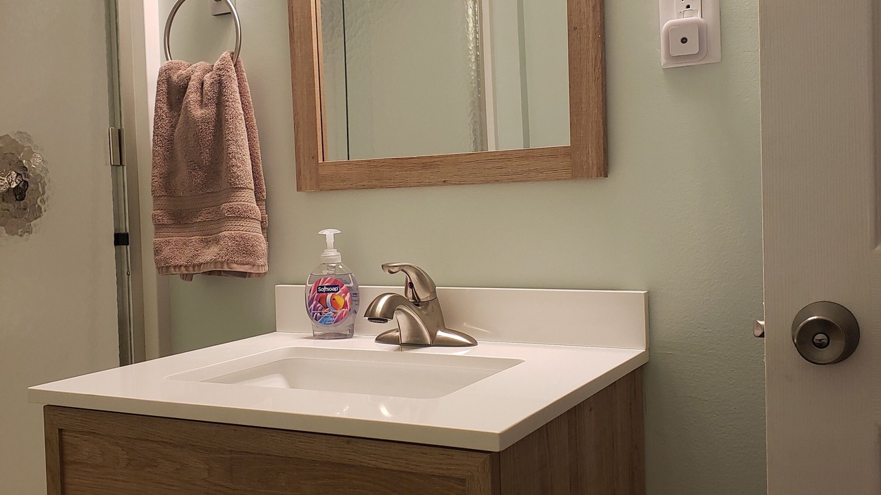 Photo of Bathroom in Mill Run