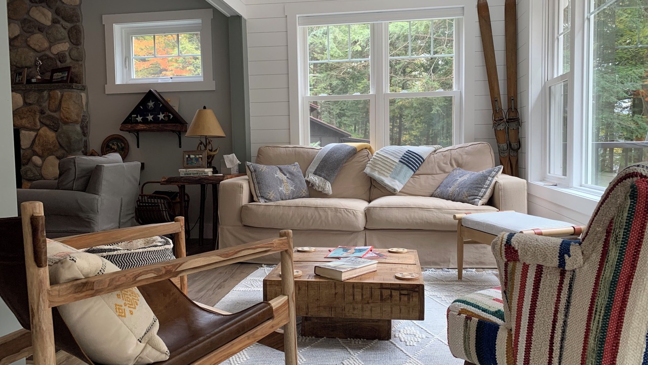 Photo of Livingroom in Northville