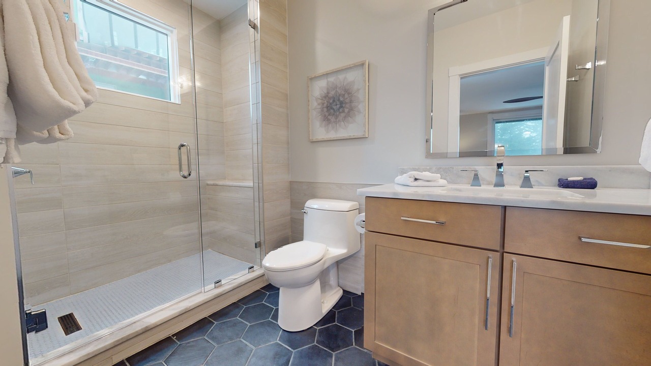 Photo of Bathroom in Snowshoe