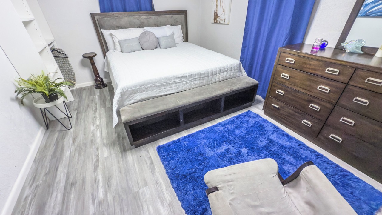 Photo of Bedroom in Miami Gardens