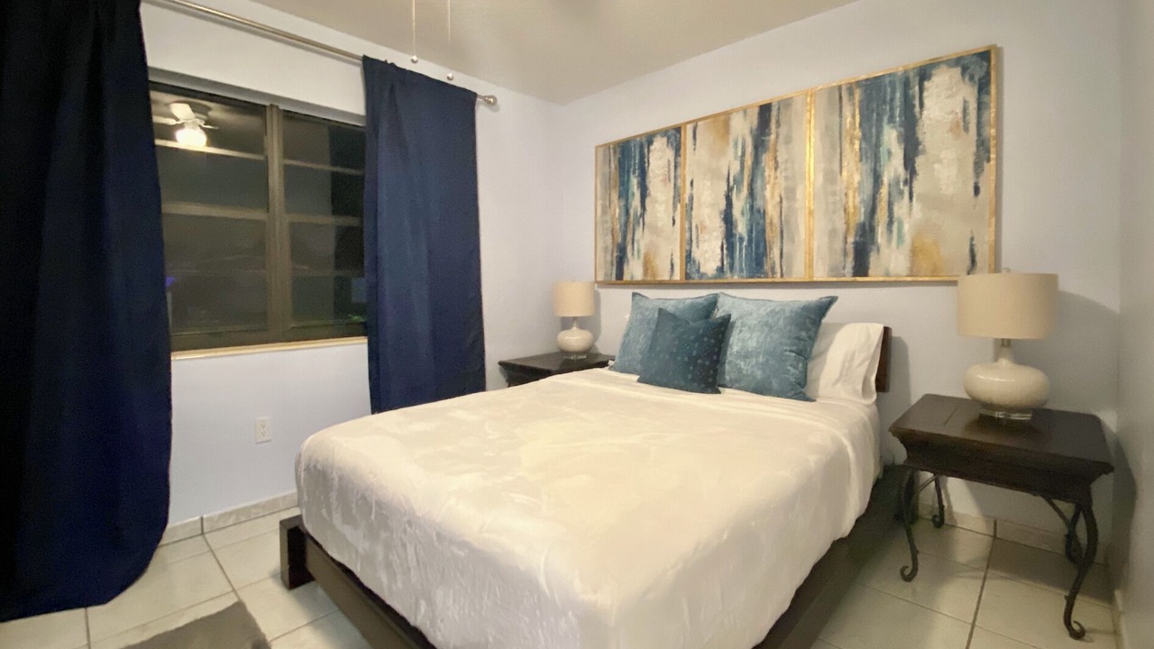 Photo of Bedroom in Northeast Miami