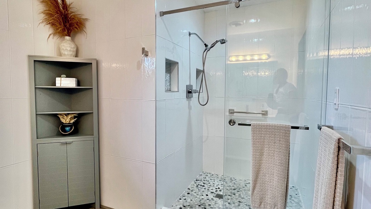 Photo of Bathroom in Northeast Miami