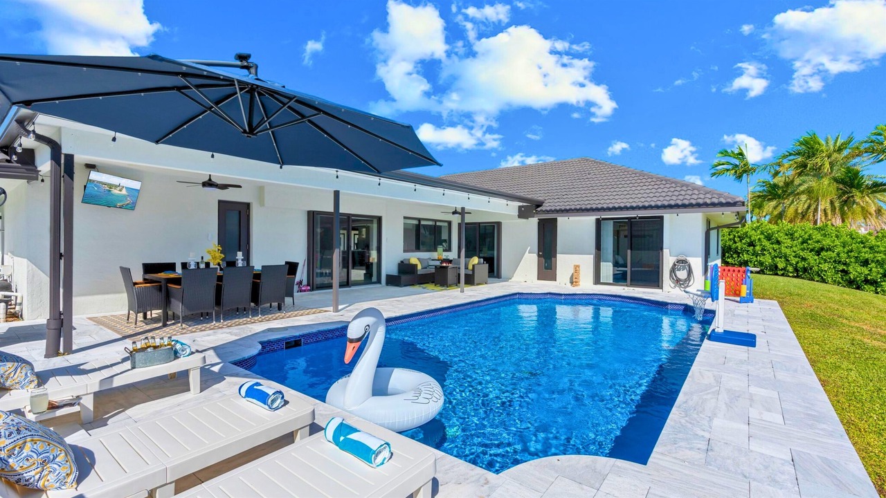 Photo of Outdoor in Lighthouse Point