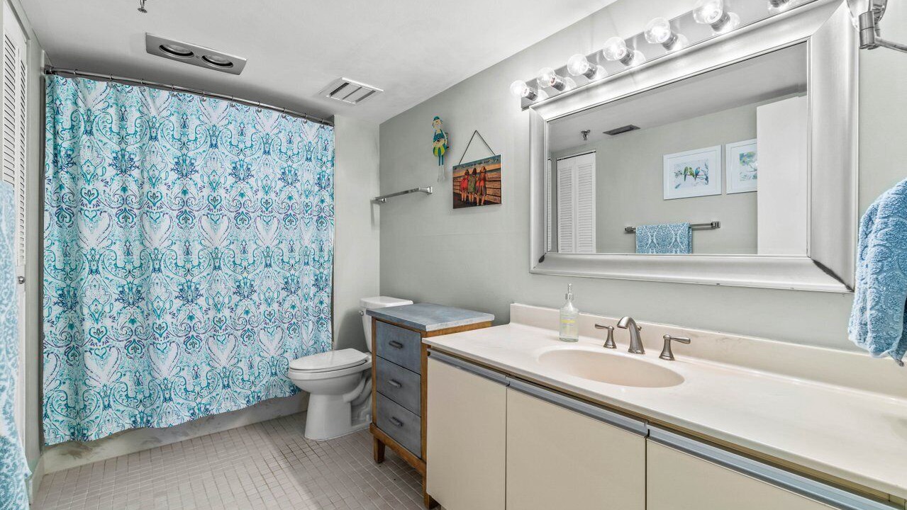 Photo of Bathroom in Boca Raton