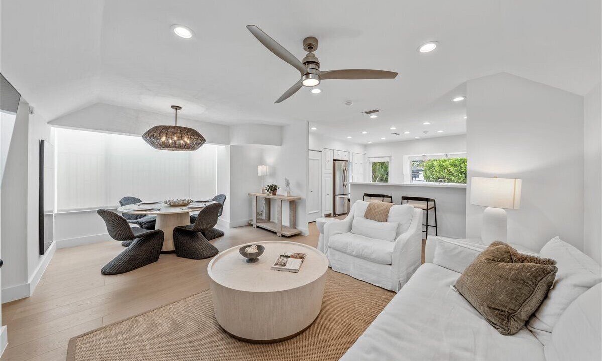 Photo of Livingroom in Colee Hammock