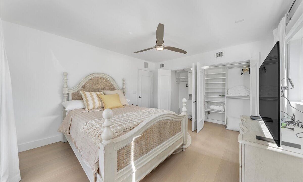 Photo of Bedroom in Colee Hammock