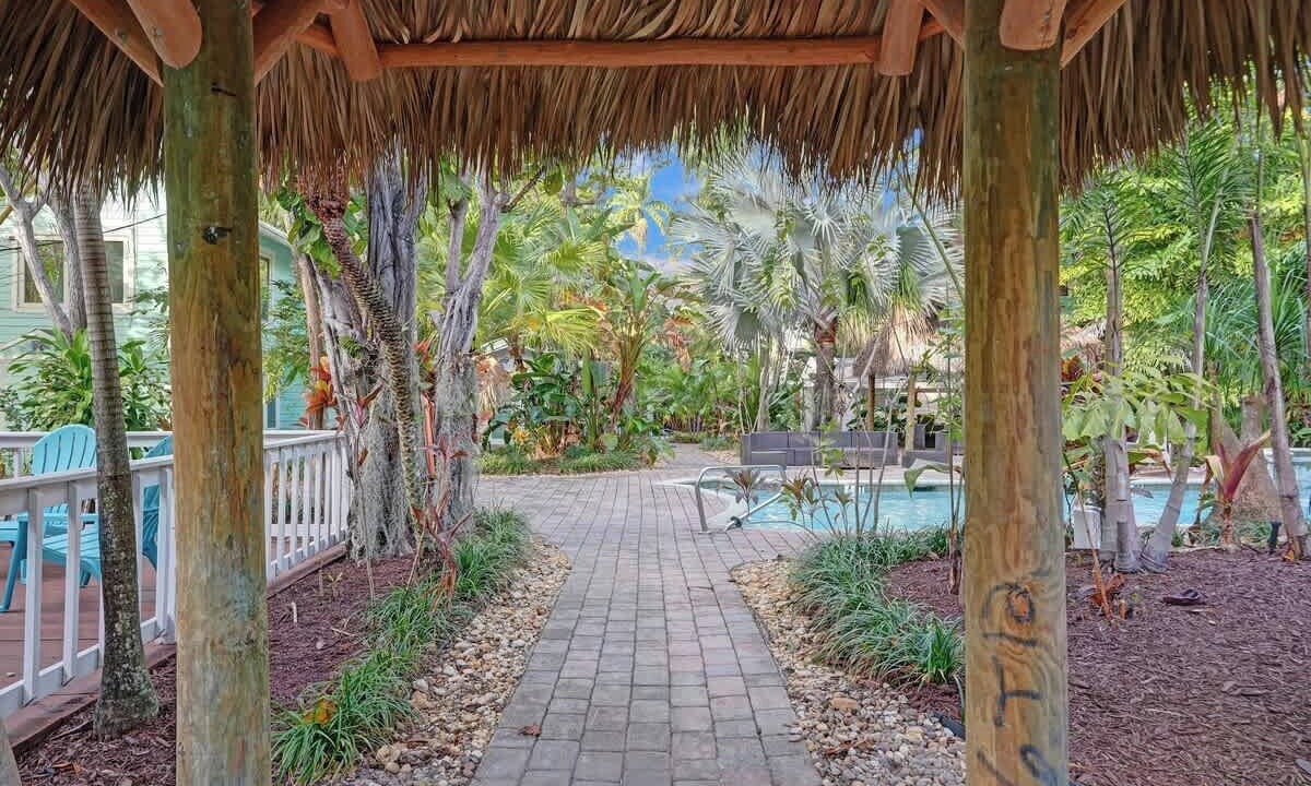 Photo of Patio Balcony in Sailboat Bend