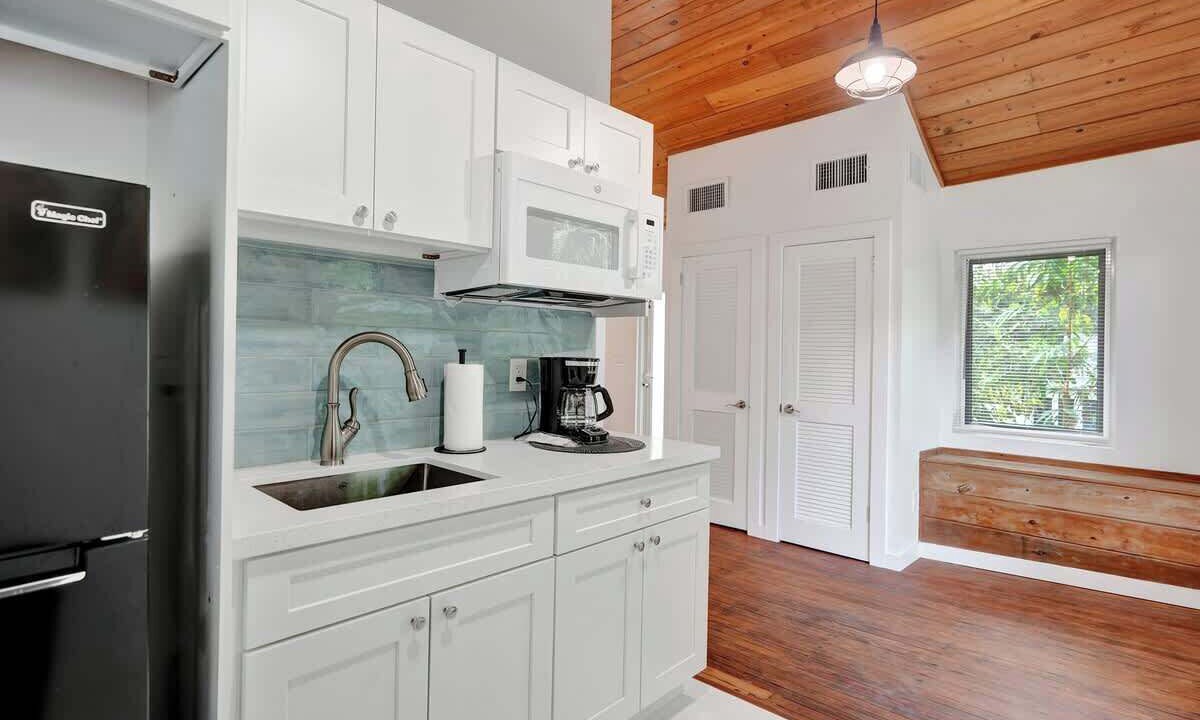 Photo of Kitchen in Sailboat Bend
