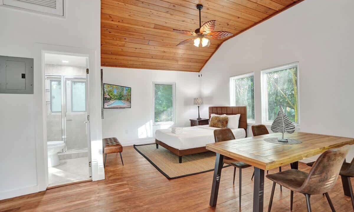 Photo of Bedroom in Sailboat Bend
