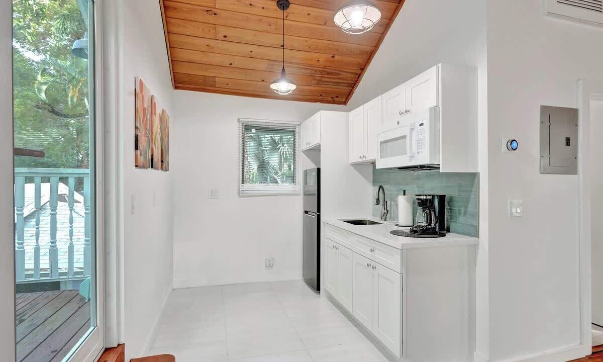 Photo of Kitchen in Sailboat Bend