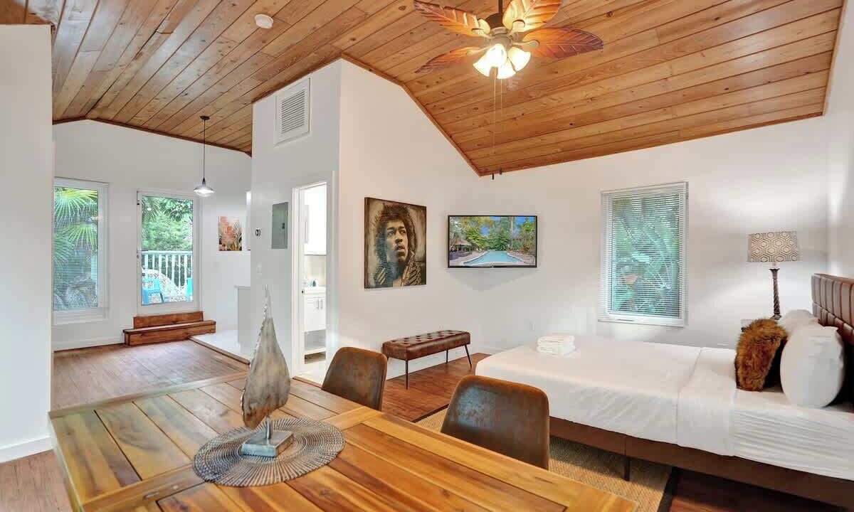 Photo of Bedroom in Sailboat Bend