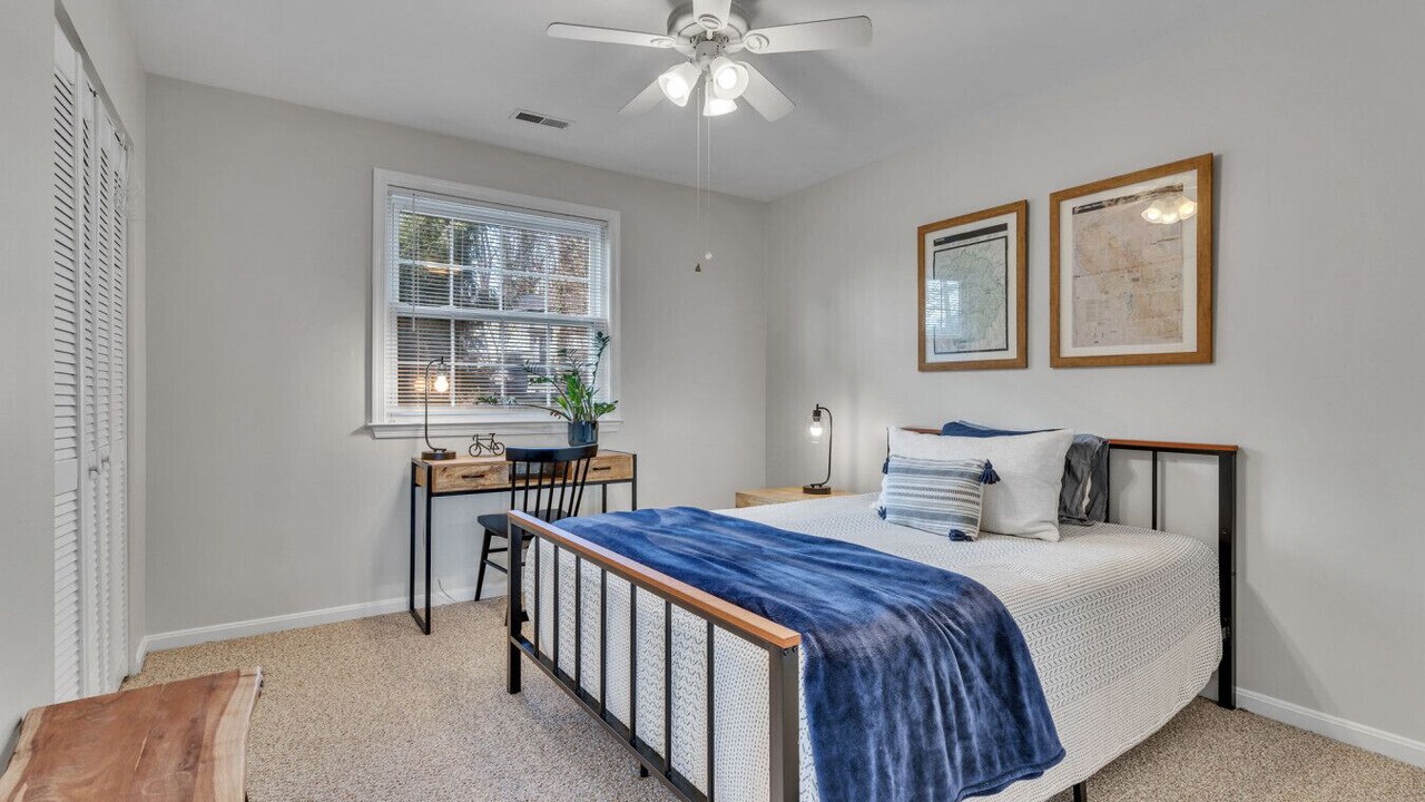 Photo of Bedroom in Chesapeake Beach