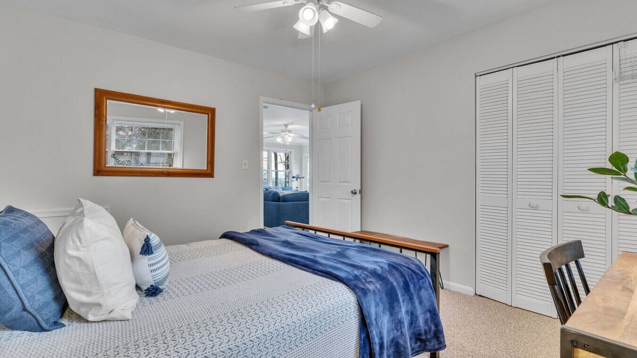 Photo of Bedroom in Chesapeake Beach