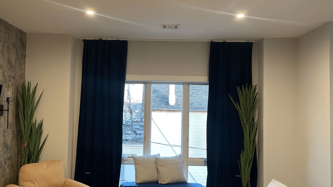 Photo of Livingroom in East Newark