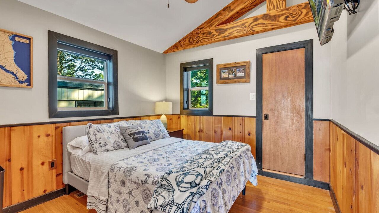 Photo of Bedroom in Barstow