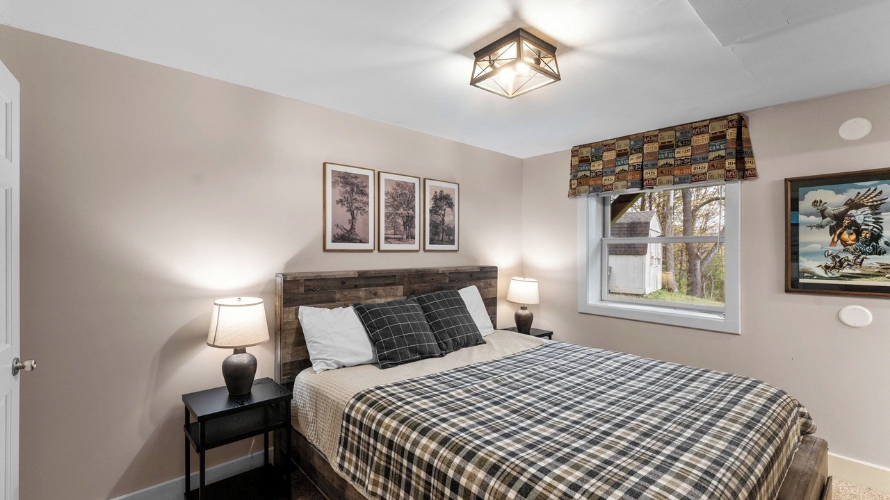 Photo of Bedroom in Ellicottville