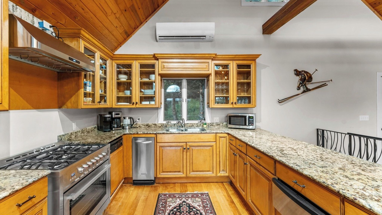 Photo of Kitchen in Ellicottville