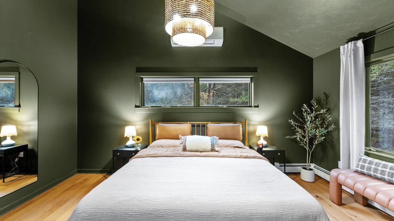 Photo of Bedroom in Ellicottville