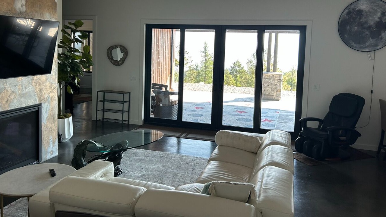 Photo of Livingroom in Lakeside