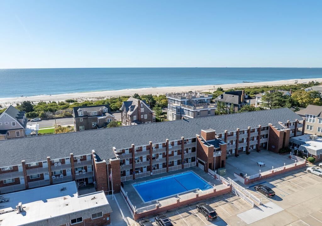 Photo of Outdoor in Admiral Estates