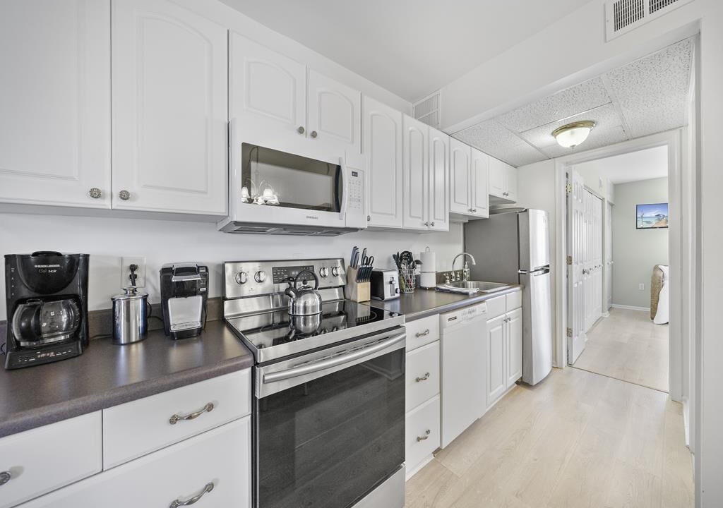 Photo of Kitchen in Admiral Estates
