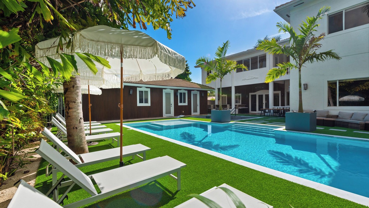 Photo of Outdoor in Miami Shores