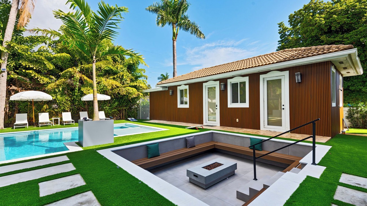 Photo of Outdoor in Miami Shores