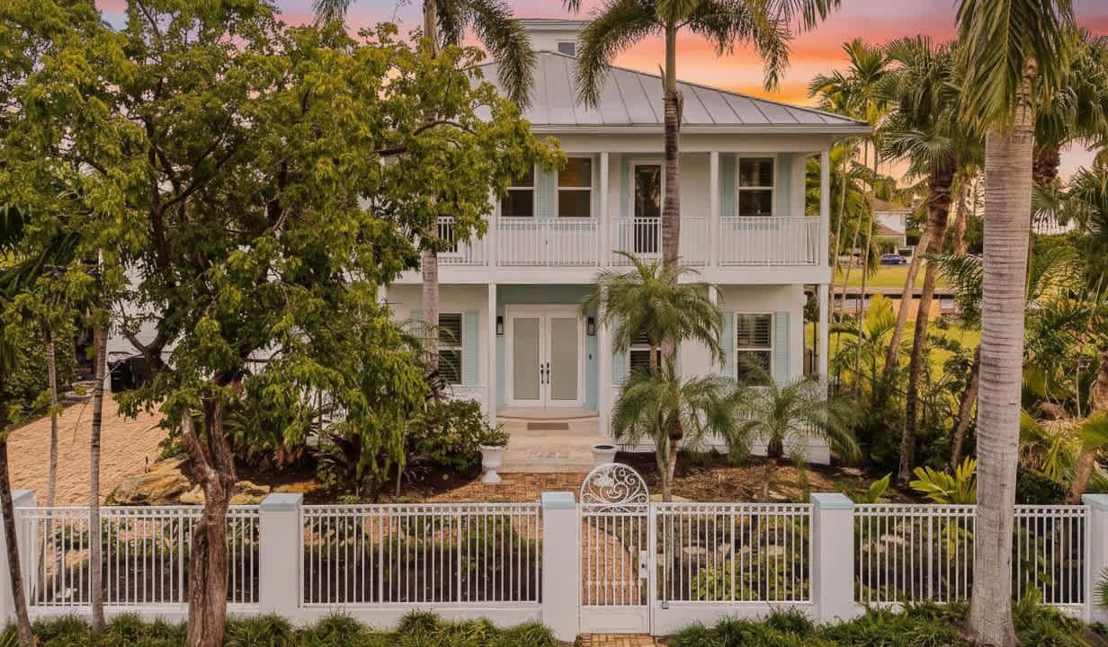 Photo of Others in Las Olas Isles