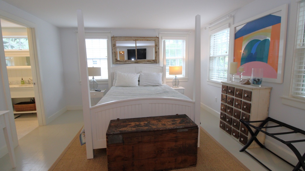 Photo of Bedroom in Brewster