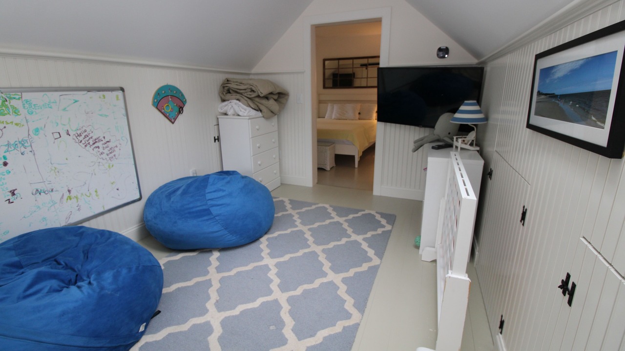 Photo of Bedroom in Brewster