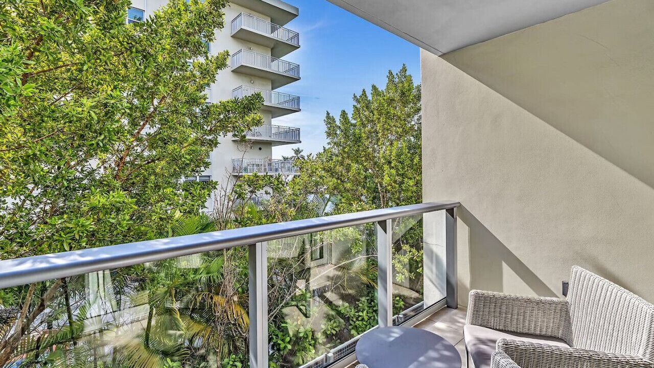 Photo of Outdoor in Bay Harbor Islands
