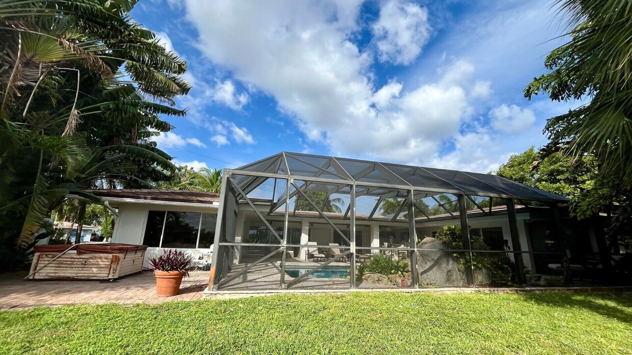 Photo of Outdoor in Deerfield Beach