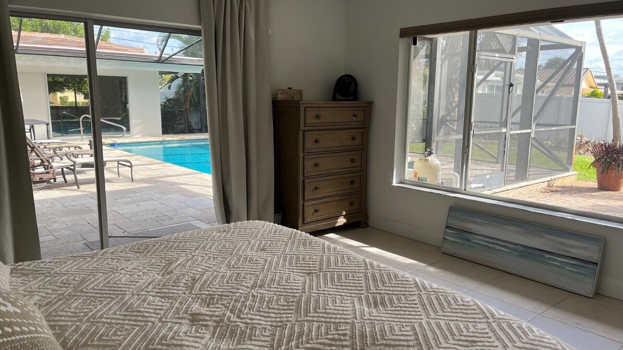 Photo of Bedroom in Deerfield Beach