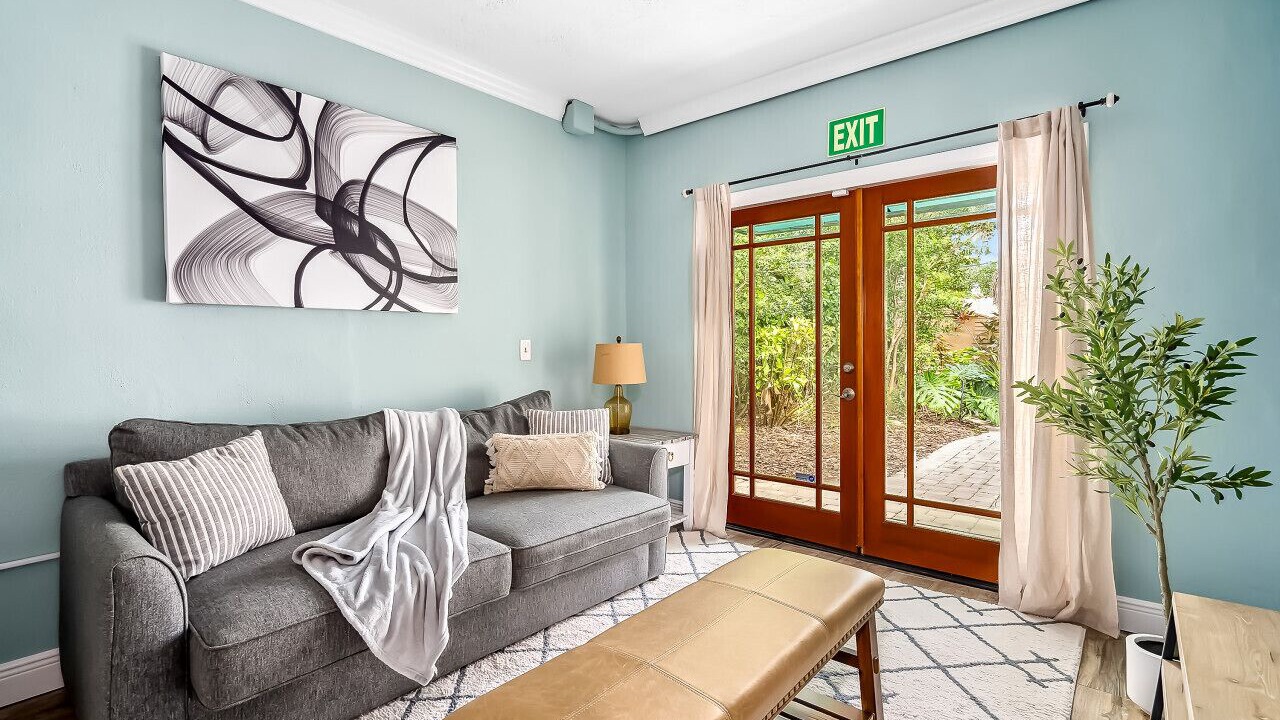 Photo of Bedroom in South Lake